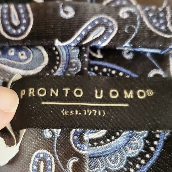 Pronto Uomo Silk Tie - Picture 4 of 5
